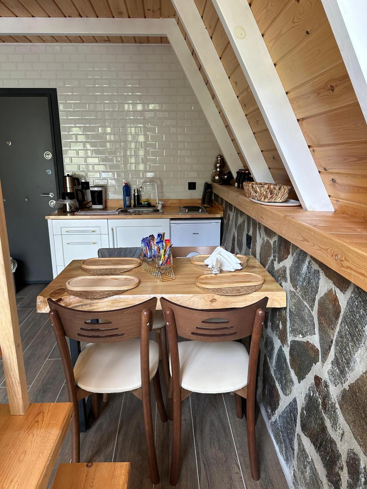 Ruby Bungalov Dogal Yasam Evleri Bed & Breakfast Pazar  Екстериор снимка